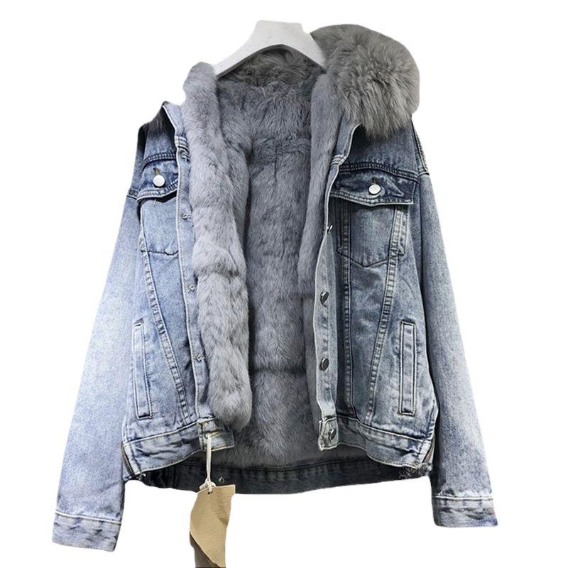 Dame denimjakke med fleecefôr, Vinter 2024 koreansk stil, tyknet med avtakbar fuskepelskrage av kanin.