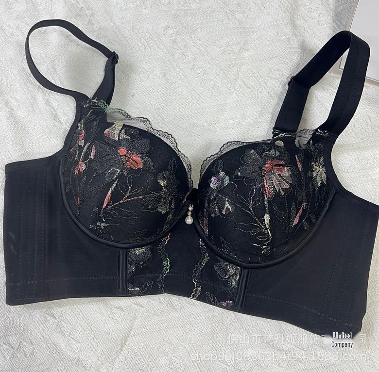 Adjustable Push-Up Bra: Supportive, Anti-Sag, Enhancing Beauty Salon Lingerie for Small Busts