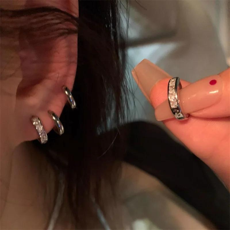 

Серьги Flash с бриллиантами и цирконом