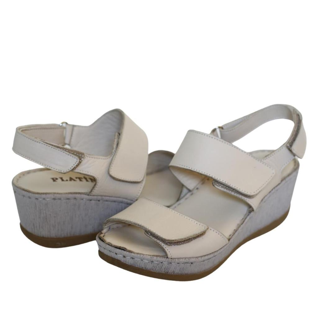 Damenschuhe aus echtem Leder mit Keilabsatz