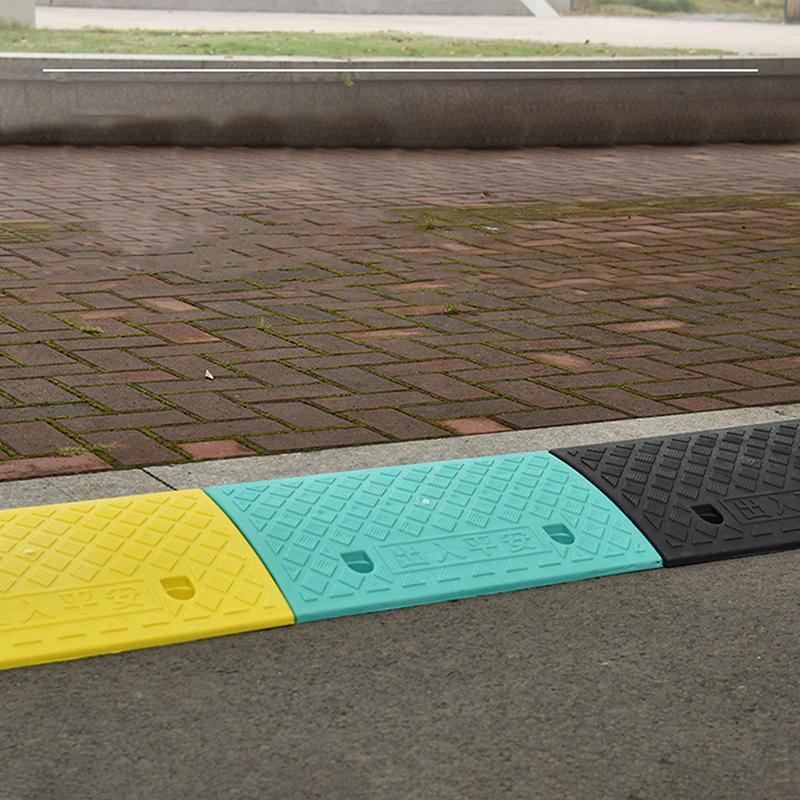 Universal Plastic Threshold Ramp 30/40/50mm - Anti-Slip Ramp for Wheelchairs, Bikes & Cars, Smooth Transition Design