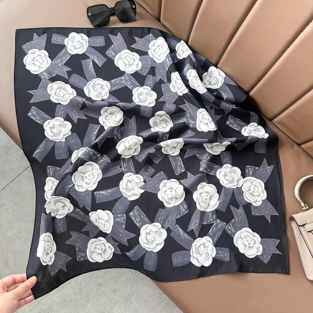 Retro Old Money Wind Silk Double Crepe Silk Scarf Women's Spring and Summer Senior Sense Versatile 100% Mulberry Silk Square Scarf Thin Scarf