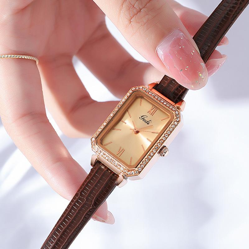 Fashion Personality Niche Square Plate Quartz Watch Women'S Diamond-Encrusted Light Luxury Temperament Student Belt Watch
