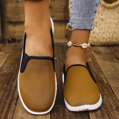 Fashion 2024 Women Autumn Walking Slip On Lightweight Outdoor Casual Shoes Women Minimalist Fashion Breathable Comfortable Flats Shoes