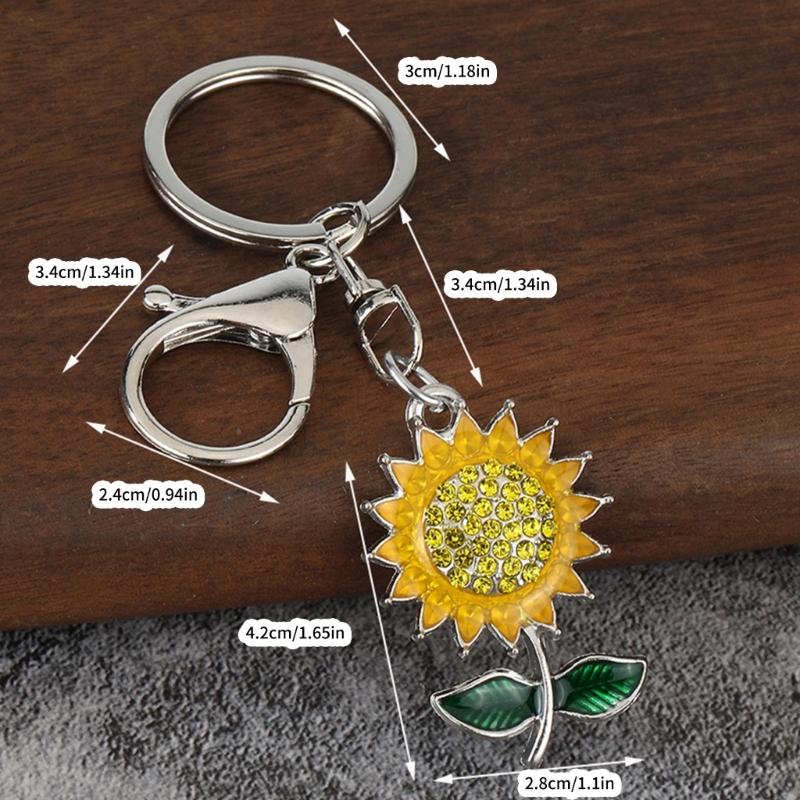 Sunflower Themed Keychain Metal Construction Flower Key Holder Lightweight Portable Fashion Jewelry Gift