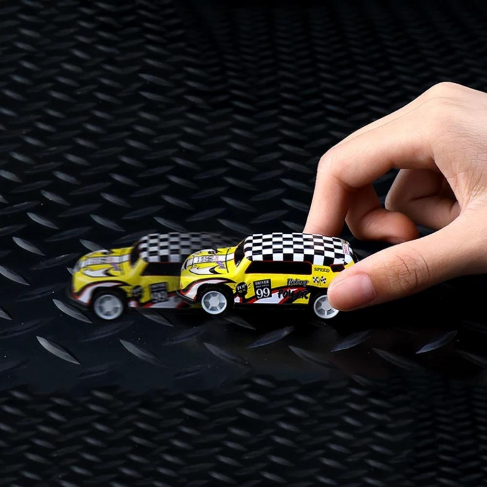 48 kusů Mini sada autíček Setrvačná autíčka pro kluky Plastový model vozidla s kontejnerem Sběratelská hračka Narozeninový dárek pro dítě