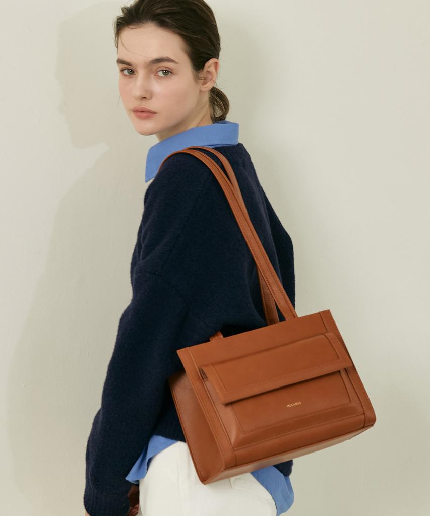 Mclanee 571 Barco Shoulder Bag