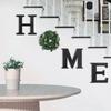 Holz Home Buchstaben Wandbehang Heimschild mit künstlicher Eukalyptusdekoration für Wohnzimmer Haus