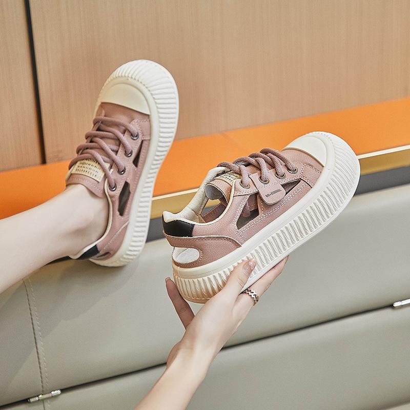 Nuove Scarpe Bianche Traspiranti Estive da Donna con Design Traforato Casual da Pattinaggio Suola Spessa Versatili Scarpe Sponge Cake