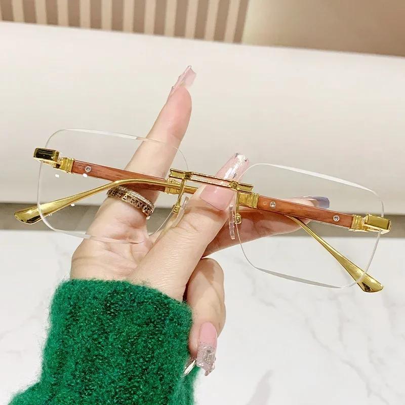 

Small Square Luxurious Sunglasses Women Men Brand Designer Fashion Sun Glasses Female Male Casual Rimless