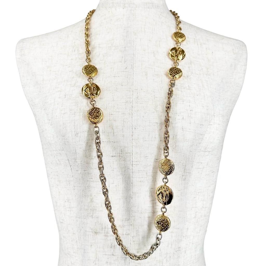 Chanel Mademoiselle L Logo, 9-link Necklace Gold Women Used