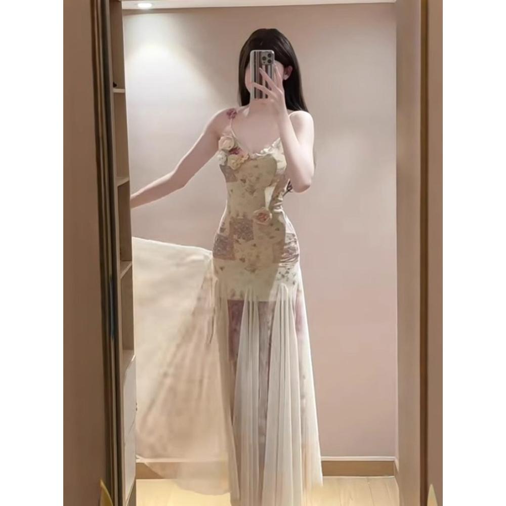 French Beautiful Heavy Industry Three-dimensional Flower Suspender Dress Women's Summer Design Sense Waist Mesh Fishtail Long Skirt
