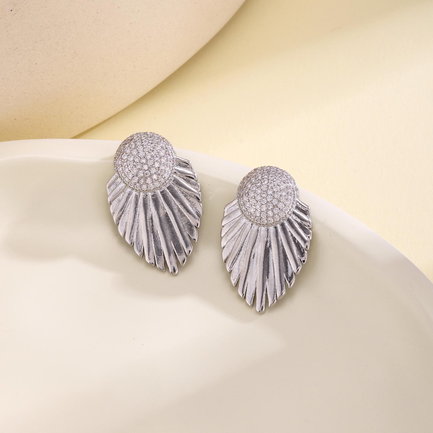 Nidin Round Stud Earrings Vintage Leaf Shape Pave Cubic Zirconia For Women Elegant Retro Statement Jewelry Party Wedding Gifts серебряный