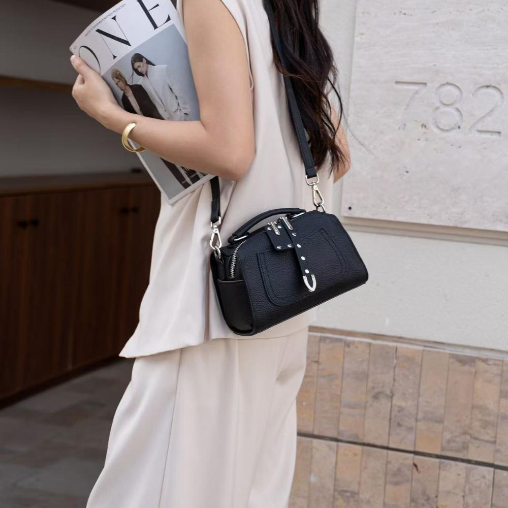 Cowhide Small Square Bag Crossbody Mobile Phone Change Popular Apple Bag Women's Shoulder Practical Solid Color Leather Bag