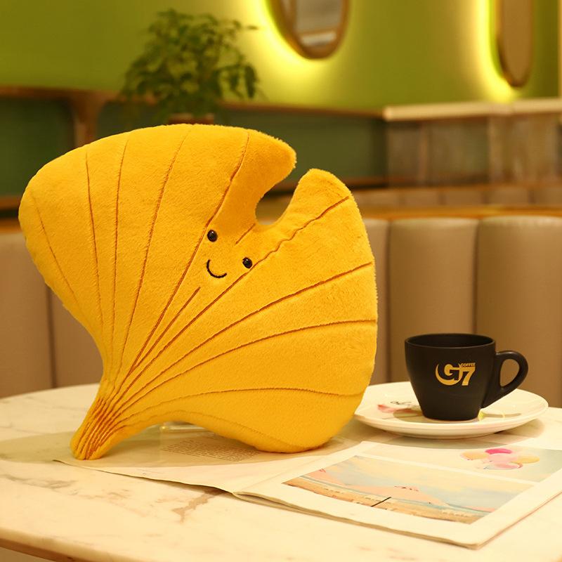 Simulation Leaf Plush Toy Nordic Style Home Throw Pillow Ginkgo Leaf Maple Leaf Doll Bedroom Sofa Cushion Decoration