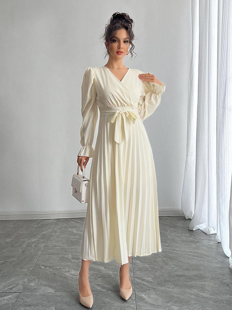 Hot Seller: 2025 European and American Spring/Summer Cross V-Neck Maxi Dress with Large Swing and Pleated Design