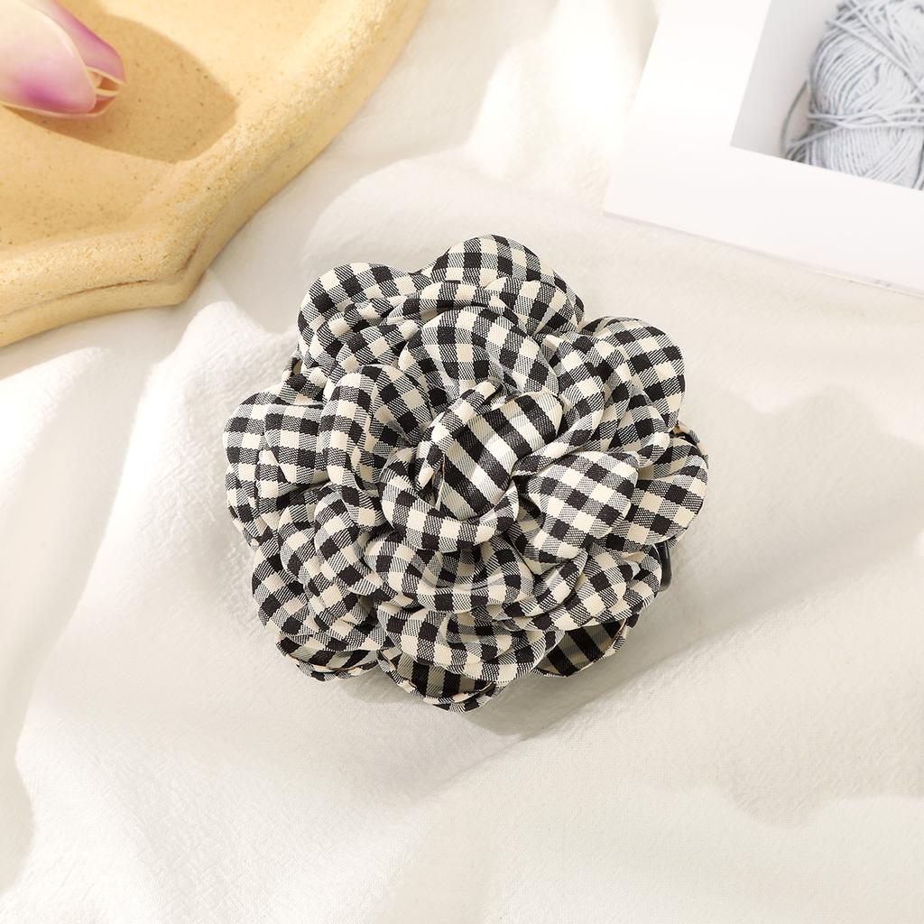 AWAYTR Plaid Flowers Hair Claws Fabric Hair Clips Crab For Women Girl Gift Hair Accessories Valentine Headwear
