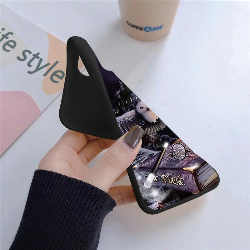 Custodia Magica Cartoon per iPhone Samsung A55 S24 FE S25 M35 A16 Xiaomi Redmi Note 13Pro 14C Huawei Honor Realme Antiurto Antigraffio Opaca