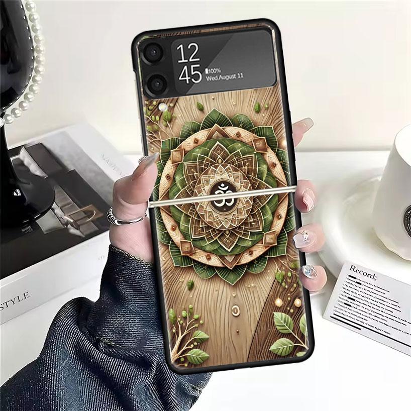 Mandala Chakra Insist Yoga Cases For Samsung Galaxy Z Flip 4 5 6 7 3 Z Flip7 Flip6 Flip4 Flip5 Flip3 5G Hard Shockproof Fundas C
