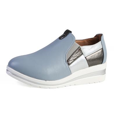 Încălțăminte pentru femei – Adidaşi