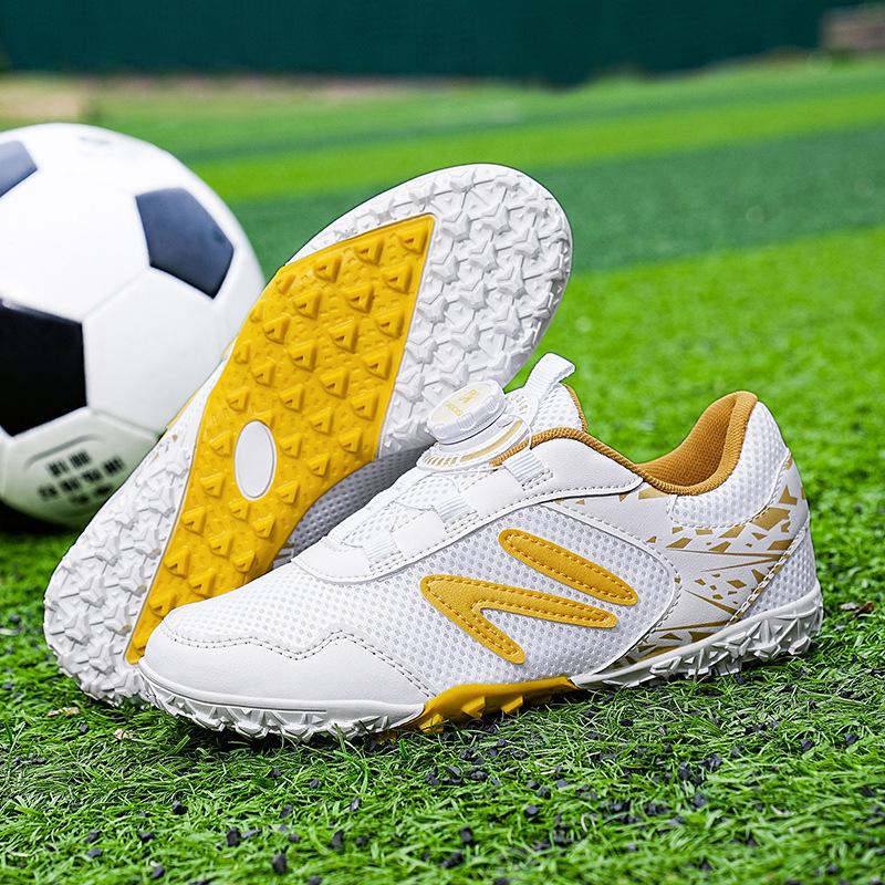 Children's Football Shoes Summer Mesh Breathable Boys' Elementary School Football Shoes Boys and Girls Non-slip Training Shoes