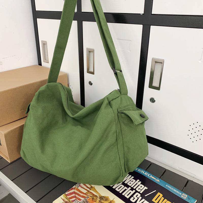 

Trendy One-Shoulder Canvas Crossbody Bag for College Students – Stylish and Simple Design