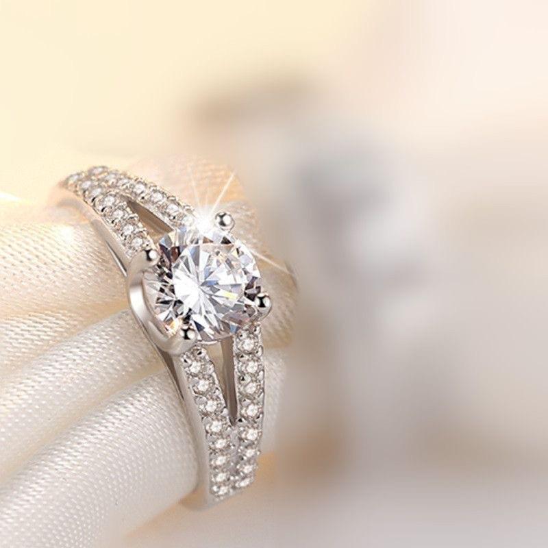 Luxury Adjustable Diamond Couple Wedding Ring - Elegant, Simple, Fashionable