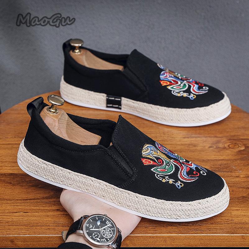 Spring Autumn Old Beijing Cloth Casual Shoes for Men Non-slip Breathable Slip On Loafers Embroidered Face Mask Chaussure Hommes