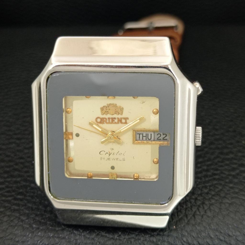 AUTOMATIC 46941 VINTAGE ORIENT CRYSTAL JAPAN MENS ORIGINAL DIAL WATCH a704957-1
