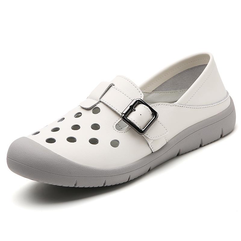 One pedal, small leather shoes, women's flat-soled autumn board shoes, casual soft soles, and two white shoes.