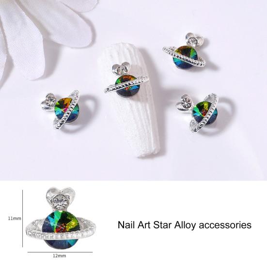 Attraktiver Nagelanhänger, einfach anzubringen, nicht herunterfallend, zum Selbermachen