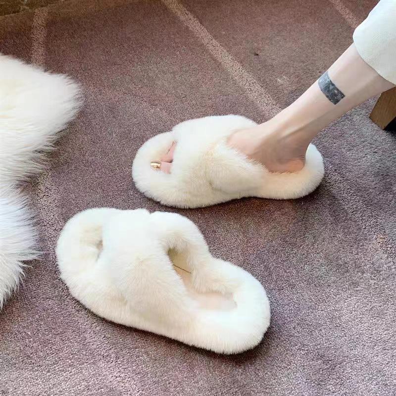 Mao Mao slippers women's outer wear household autumn and winter home cotton shoes comfortable cross word shoes