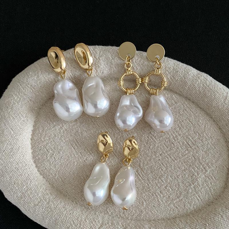 Silver Needle French Retro Irregular Pearl Earrings - Fashionable & Unique Women's Luxury Ear Jewelry