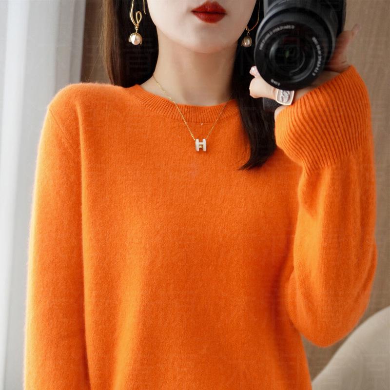 Women's Solid Color Knit Pullover - Autumn/Winter Round Neck Long Sleeve Versatile Base Layer