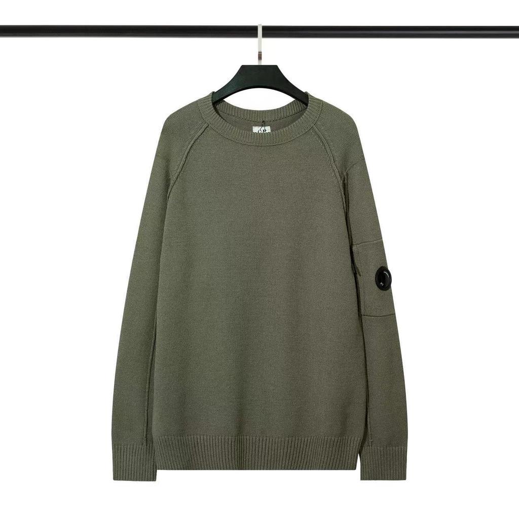 CP Lens Badge Knitwear: Versatile, Casual Loose Round Neck Sweater for Men - Autumn/Winter Edition