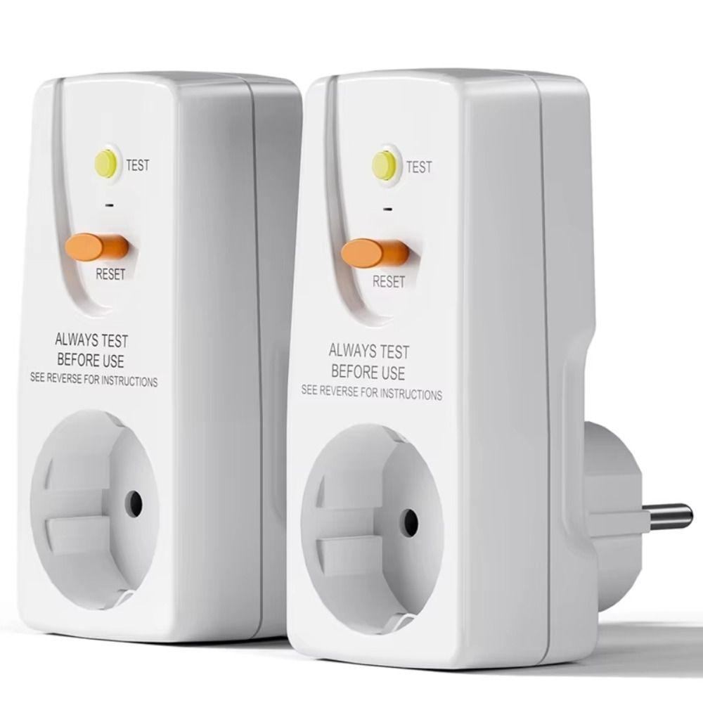 10mA Circuit Breaker Plug 16Amp EU Plug Personal Protection Plug Cutout Switch Circuit Breaker Replacement Plug Home Use EU
