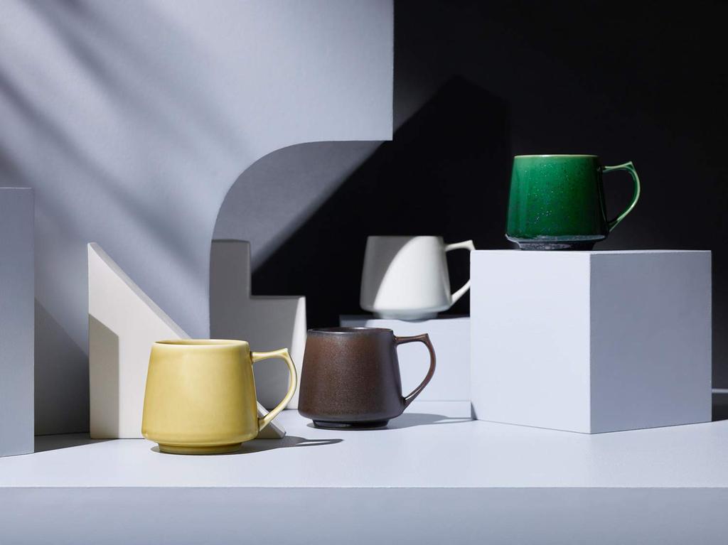 Jádra Hrnek Zelený 320ml Hrnek Kiki C811GR Vyrobeno v Japonsku Vhodné do mikrovlnné trouby a myčky Jemná konstrukce