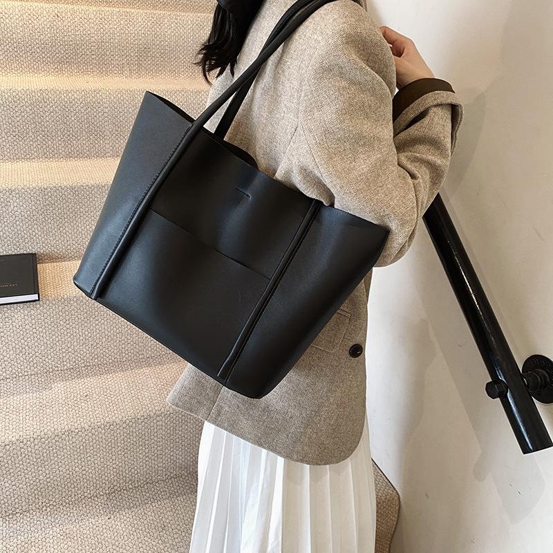 Retro high-end big bag women's 2025 new autumn and winter fashion versatile tote bag large-capacity shoulder bag