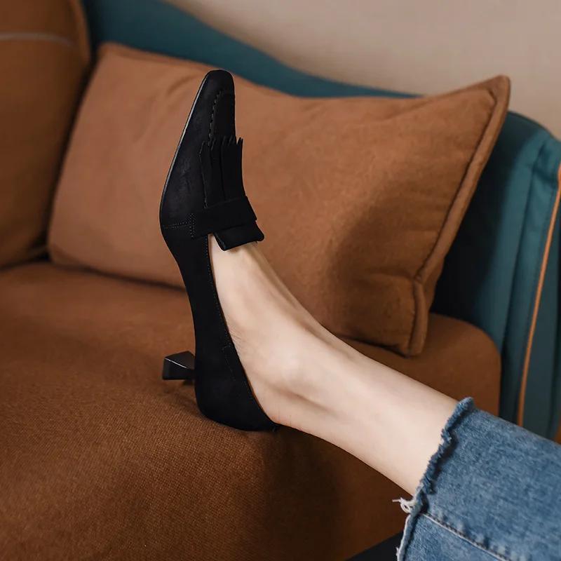 Fashion 2025 Spring/Autumn Sheep Suede Women Shoes Comfortable Retro Women Pumps Square Toe Heels Shoes Women Zapatos De Mujer Tassel