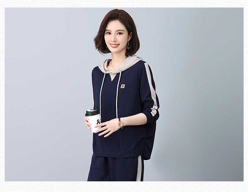 Women's Plus Size Autumn Two-Piece Set: Fashionable Sweatshirt & Loose Sportswear Pants