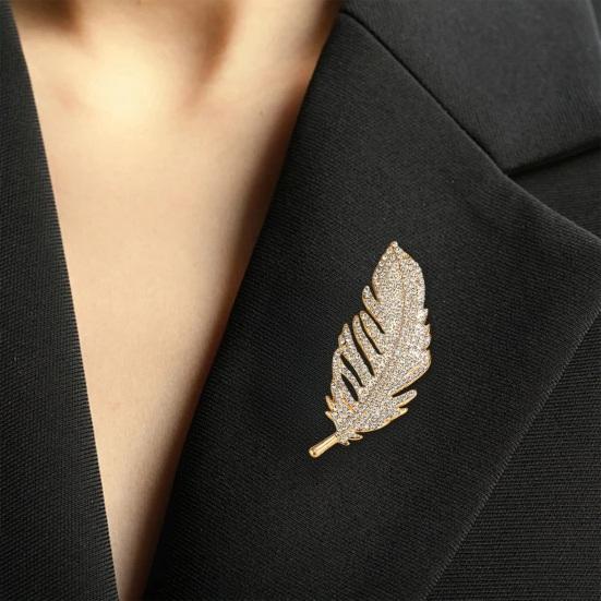 Feather Design Brooch Pin for Women, Rhinestones Inlaid Brooch Pin for Dress, Coat, Shawl, Versatile Accessory for Mother, Wedding