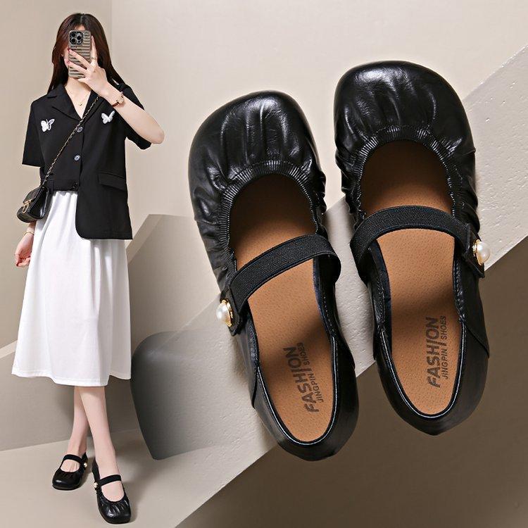 

Небольшие одинарные туфли женские туфли большого размера односложная пряжка ремень туфли Doudou яичные роллы туфли 2025 весна новые мягкая подошва повседневные универсальные 35 чёрный