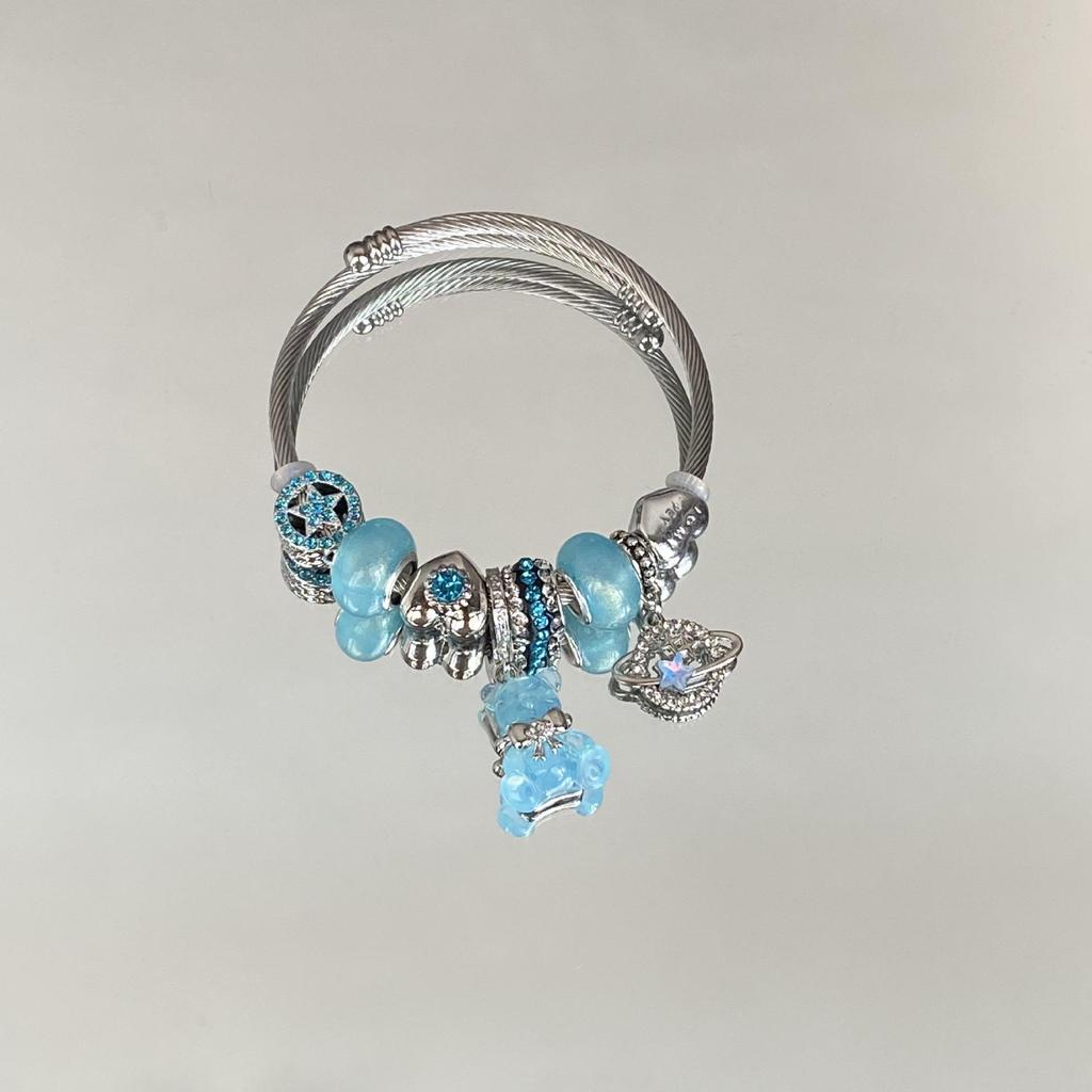 Pans Blaues Kristall Teddybär Charm Armband: Ein leichter Luxus-Design für Frauen