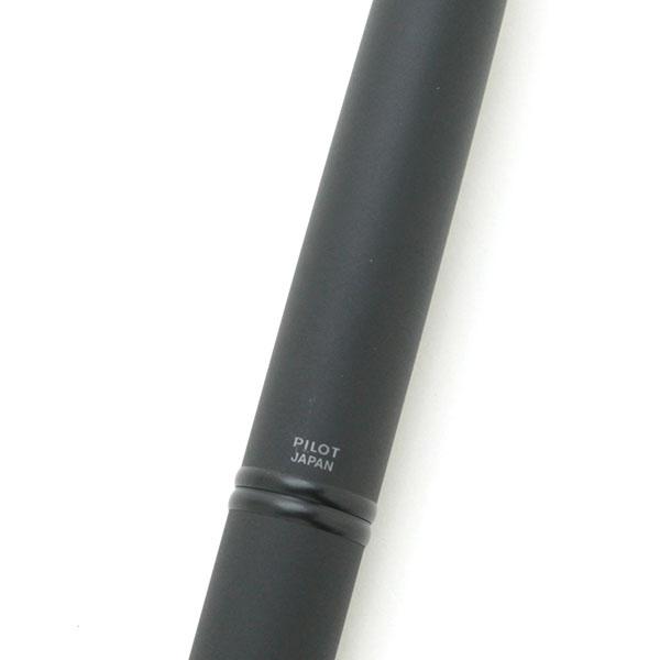 Pilot Füllfederhalter, kappenlos, schwarz matt