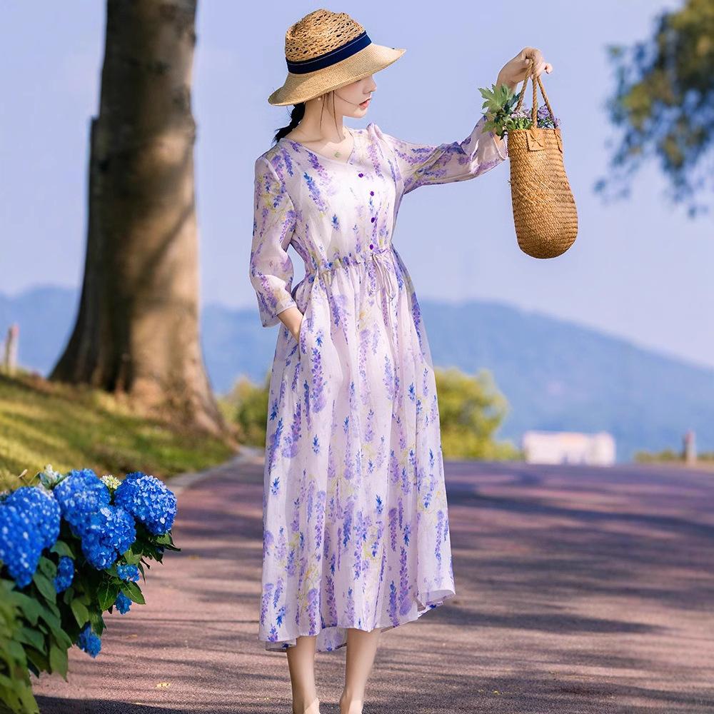 V-neck Seven-quarter-sleeved High-end Floral Dress for Women's 2025 Summer New Temperament Retro Cotton and Linen Long Skirt