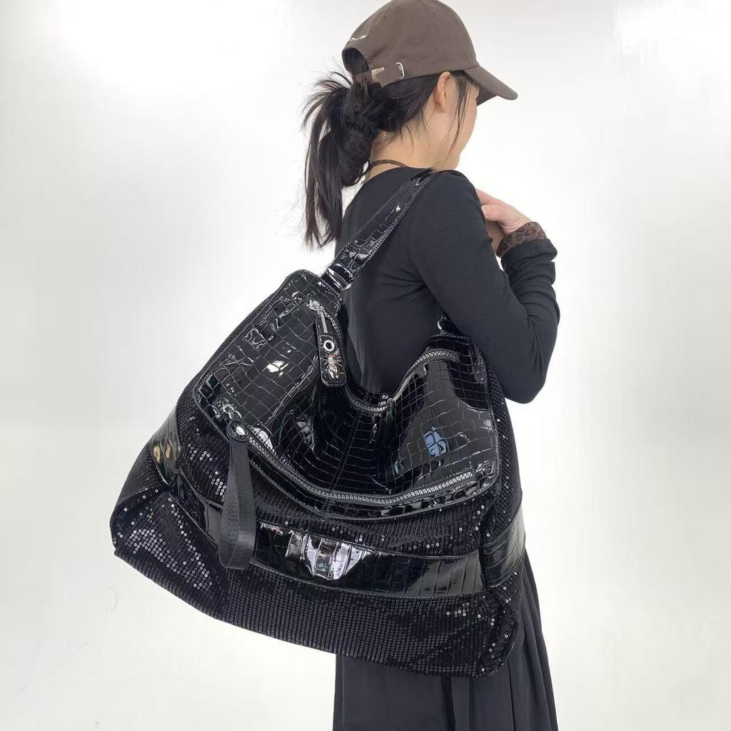 Street Dark Ladies Sequined Shoulder Bag Large Capacity Splicing Zipper Crossbody Handbag