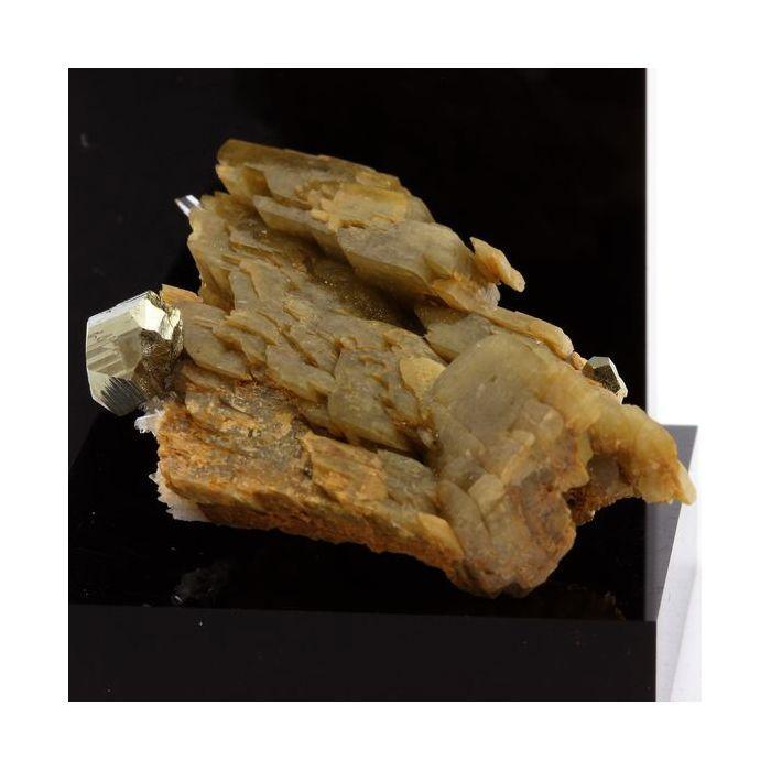 Sidérite, Pyrite, Quartz 120.2 carats