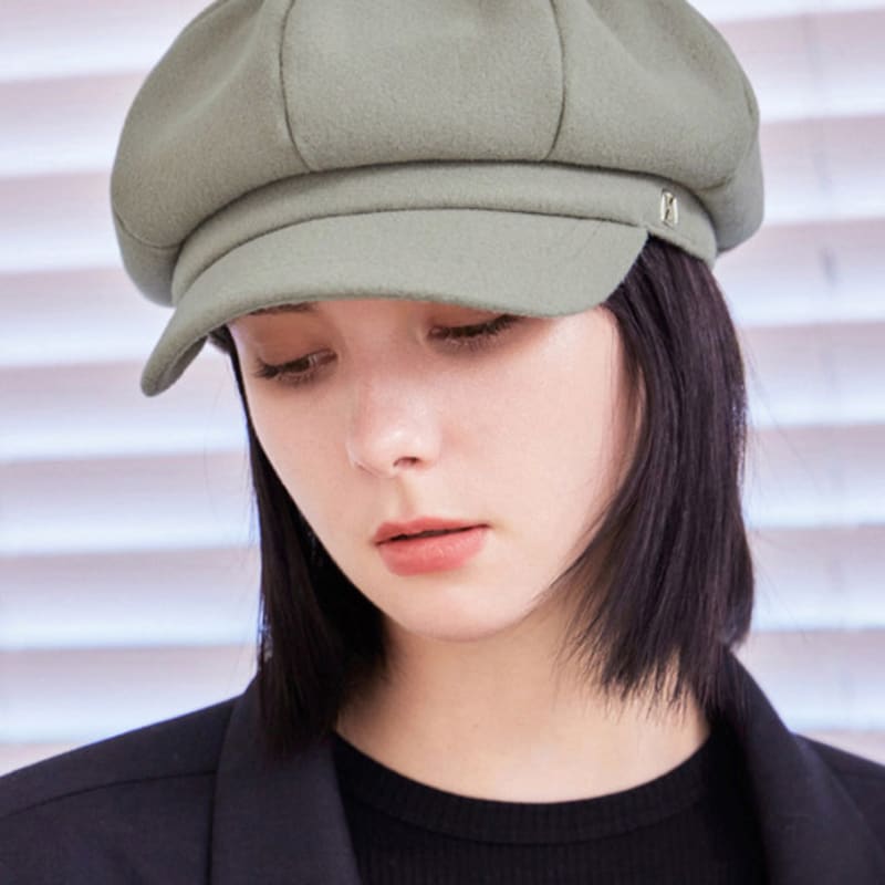

VARZAR VA Square Studded Wool Newsboy Cap Green FREE