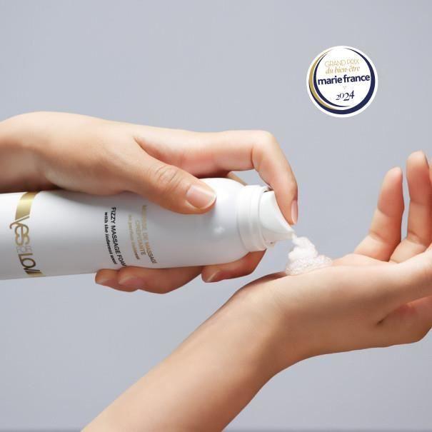 Massage-Mousse - YESFORLOV - Knisternd - Duft Leder, Safran, Amber - Für Erwachsene