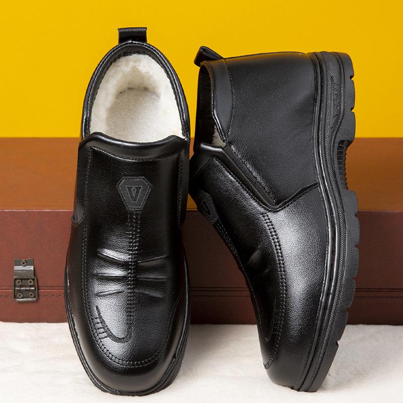 

Зимняя новая мужская обувь теплая повседневная мягкая подошва удобная нескользящая мужская флисовая утолщенная универсальная обувь для среднего и пожилого возраста 44 чёрный